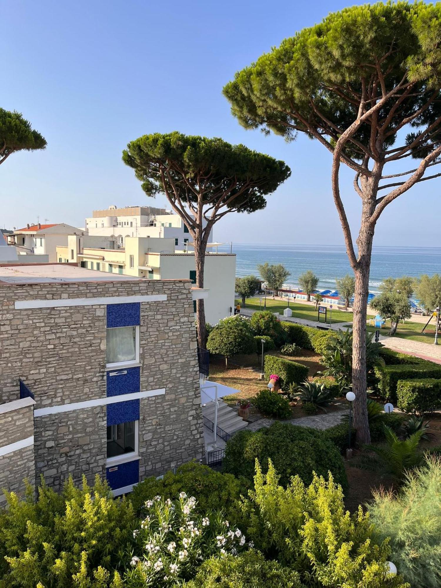Il Volo Bed & Breakfast Sperlonga Bagian luar foto