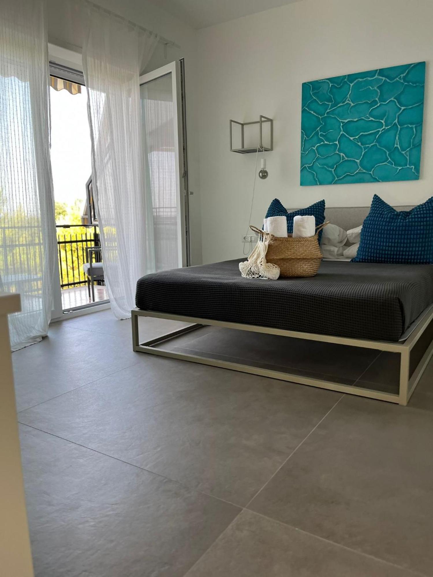 Il Volo Bed & Breakfast Sperlonga Bagian luar foto