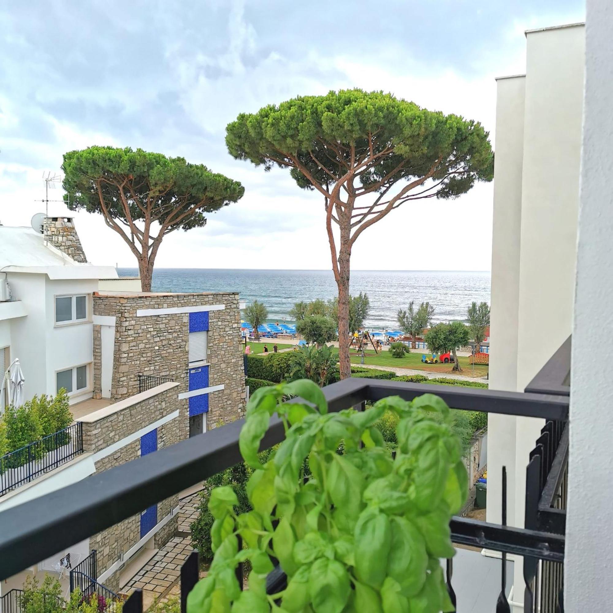 Il Volo Bed & Breakfast Sperlonga Bagian luar foto